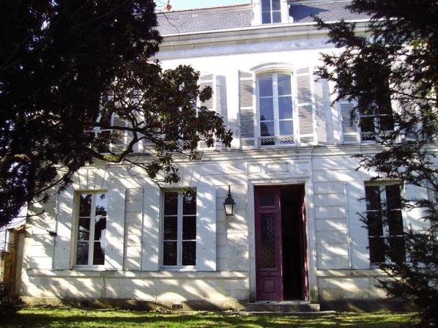 House For Sale: 17610 CHARENTE-MARITIME