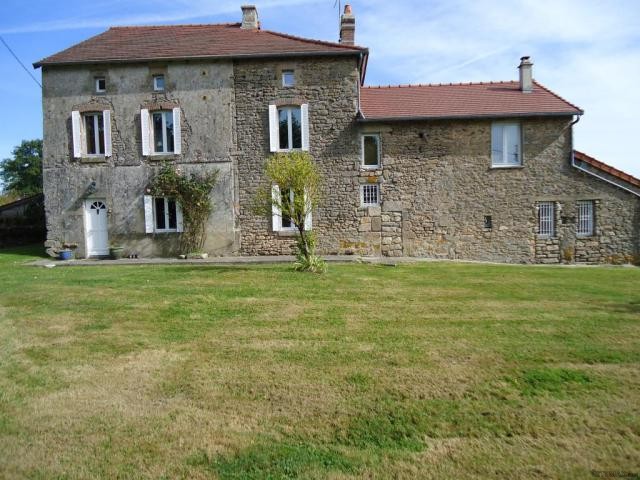 4 Bedroom Country House For Sale - 2