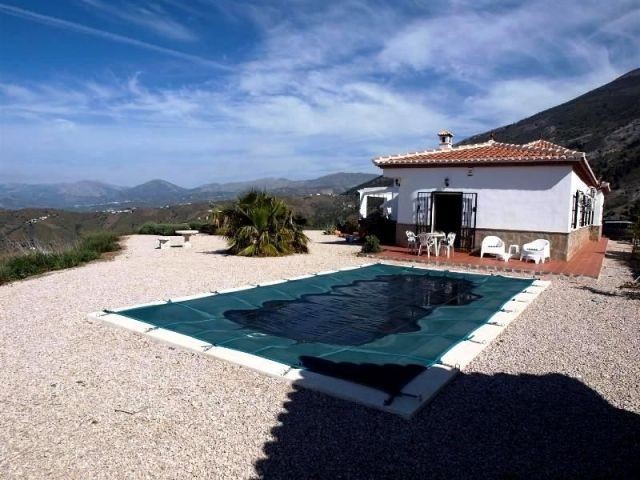 Villa for Sale in Canillas De Aceituno.. - 2