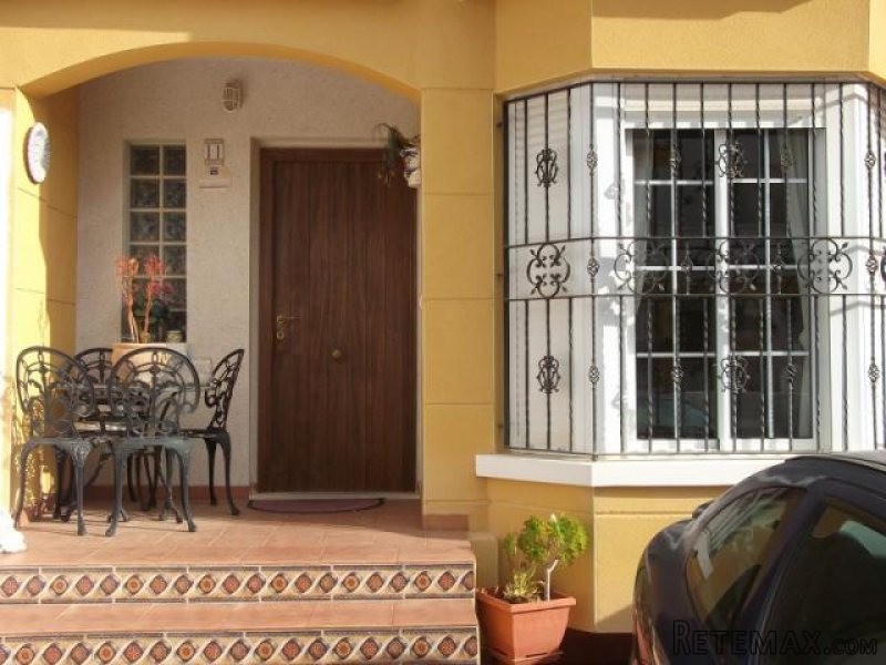 2 bed Town House