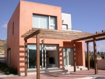 3 Bedrooms - Villa - Alicante - For Sale