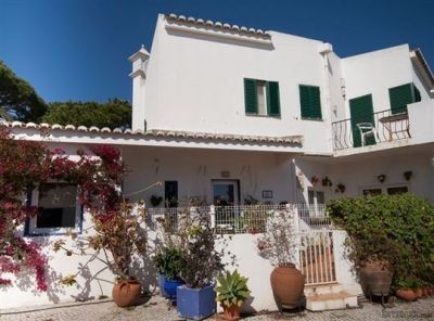 Beachfront property for sale in Vale do..