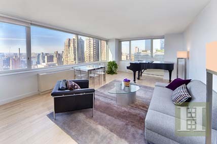 2 bedroom Apartment For Sale: 322 WEST..