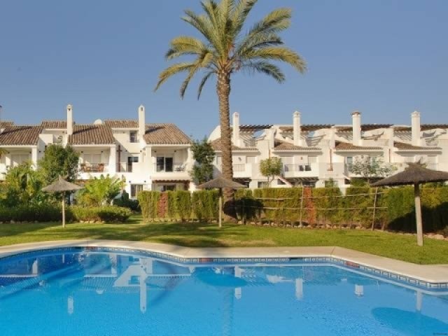 TOWNHOUSE FOR SALE IN PUERTO BANUS