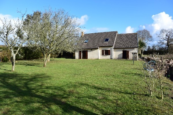 House 15 Minutes from the Sea - 2