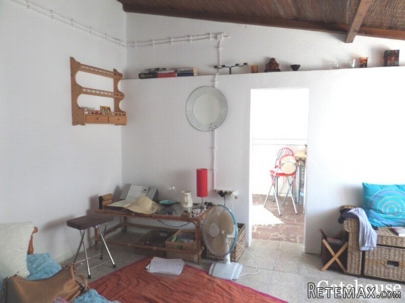 Property With 3 Ruins & 4 Plots For.. - 2