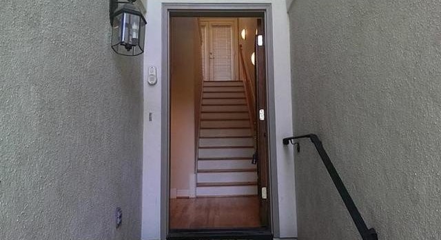 3 bedroom Apartment For Sale: 1415 Hyde.. - 2