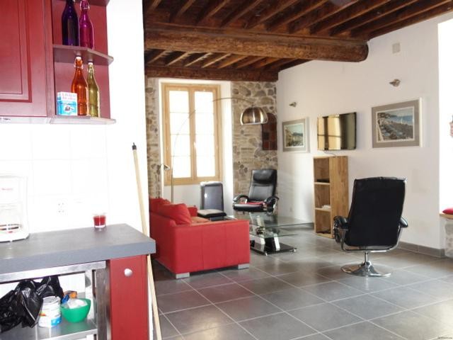 Nice Overlooking place One bedroom..
