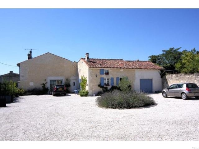 Spacious Renovated Village House With..