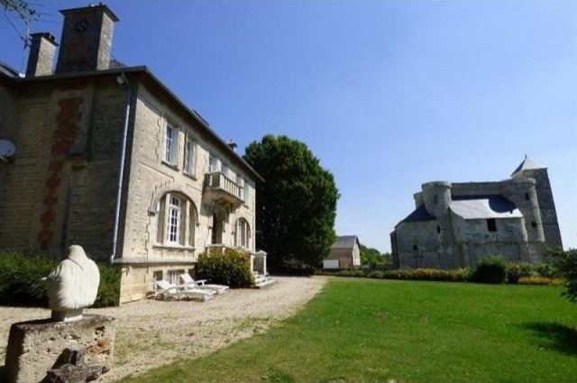 6 bedroom Castle For Sale: 02200.. - 2