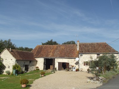 3 Bed Farmhouse and Outbuildings with..