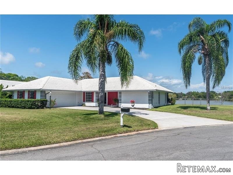 3 bedroom House For Sale: 2281 Lakewood..