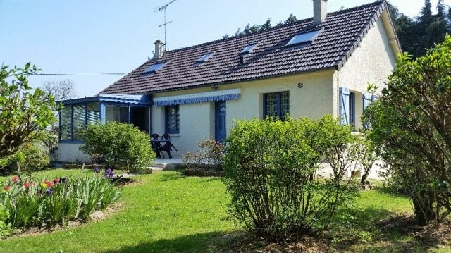 Cerences - House For Sale