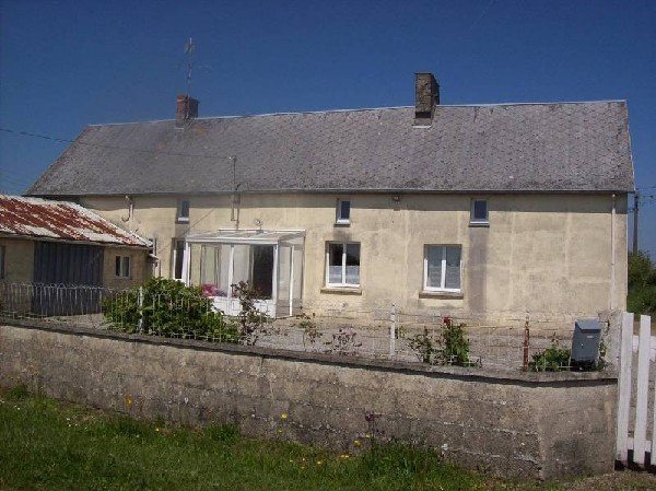 Stone Property in 3/4 Acre Plot