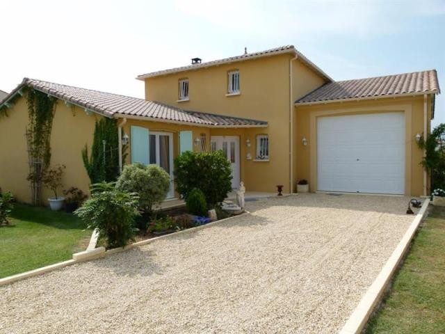 4 bedroom Villa For Sale: 17300.. - 2