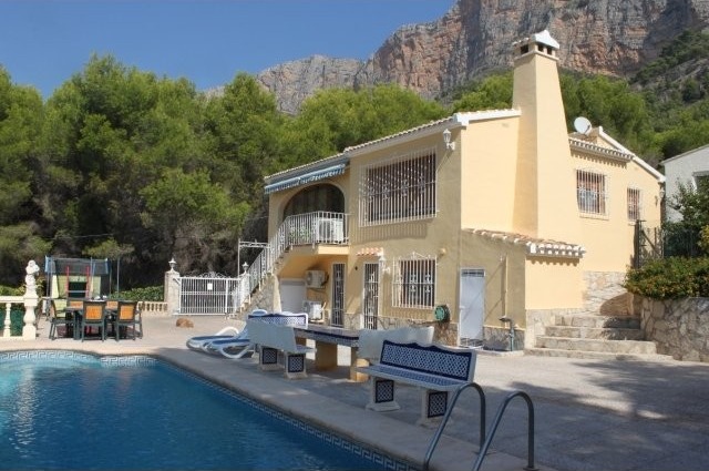 Villa for sale in Javea