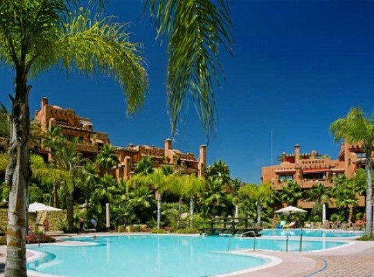 Apartment for sale in La Alzambra..