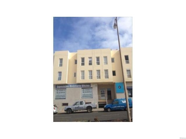 Apartment For Sale in La Oliva..