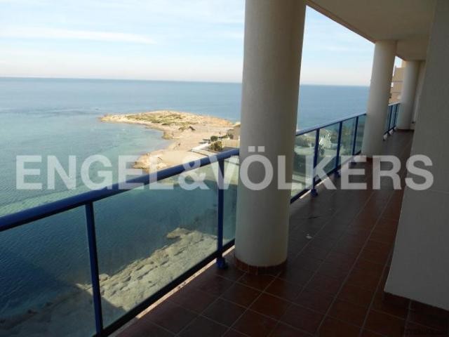 APARTMENT IN 1ST LINE BEACH, EXCELLENT..