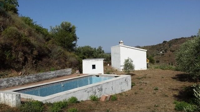 Villa for Sale in Competa, Competa..