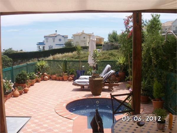 3 bedroom Terraced House For Sale: The.. - 2