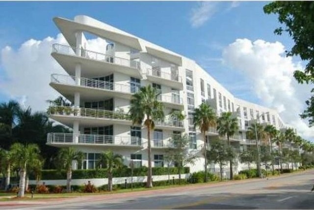 1 bedroom Flat For Sale: 2001 MERIDIAN..