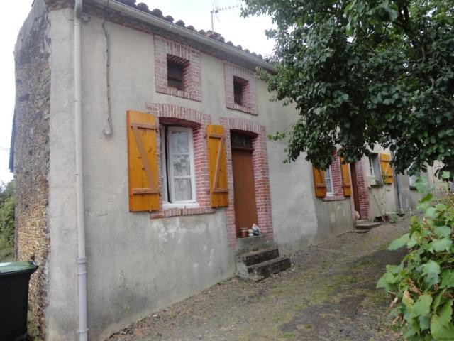 For sale - House 3 rooms