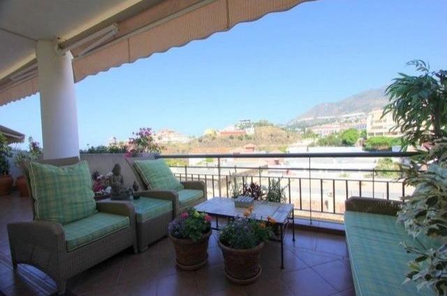 3 Bed Apartment for sale in Benalmadena.. - 2