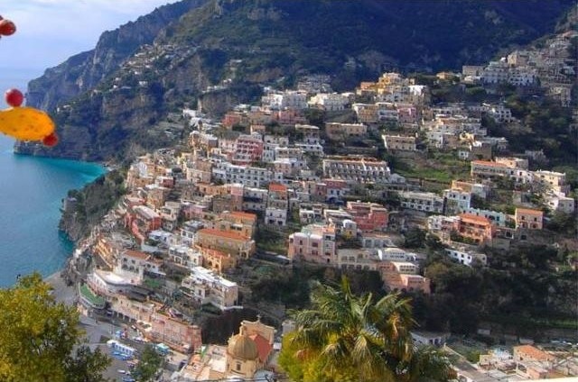 6 bedroom House For Sale: Positano.. - 2
