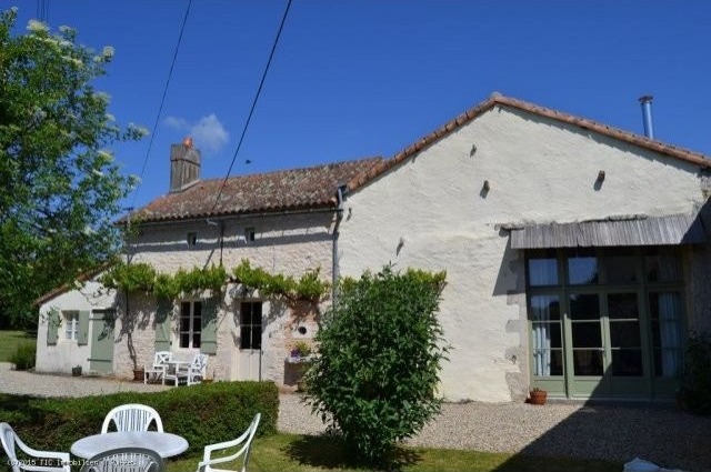Stunning 4 Bed Country House With Guest.. - 2