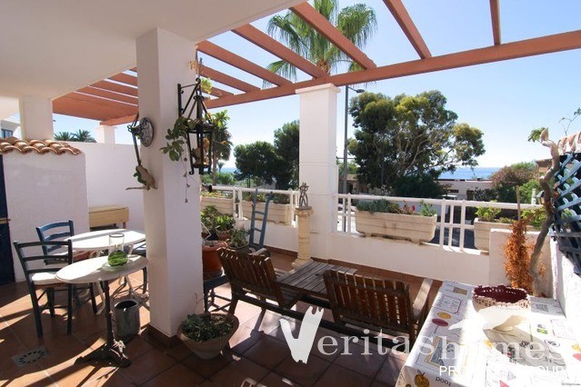 Ref: 1596 - Apartment for Sale in..