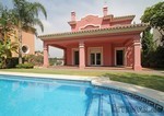 4 Bedrooms - Villa - Malaga - For Sale