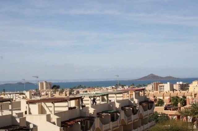 Charming 2 Bedroom Penthouse With..