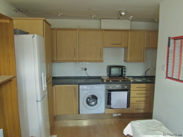 1 bedroom flat in SHEERNESS - 2