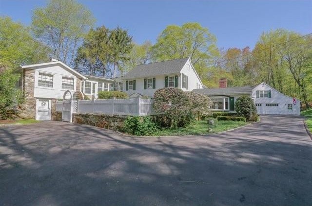 4 bedroom Residence For Sale:..