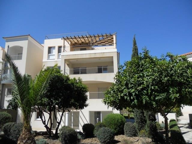 Three bedroom apartment for sale, Kato..