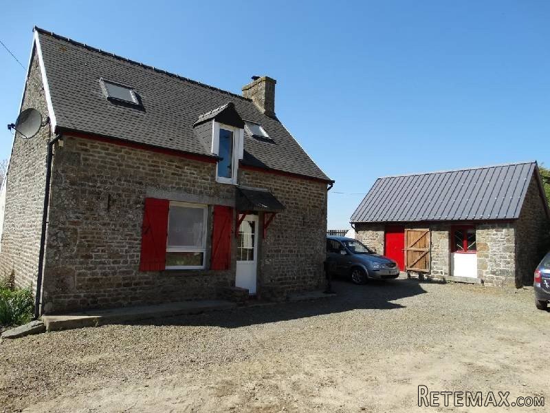 Nice Country House with Outbuilding