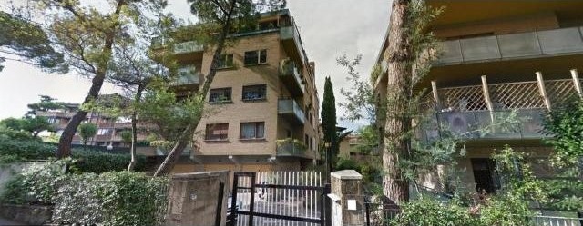 4 Bedrooms - Apartment - For Sale