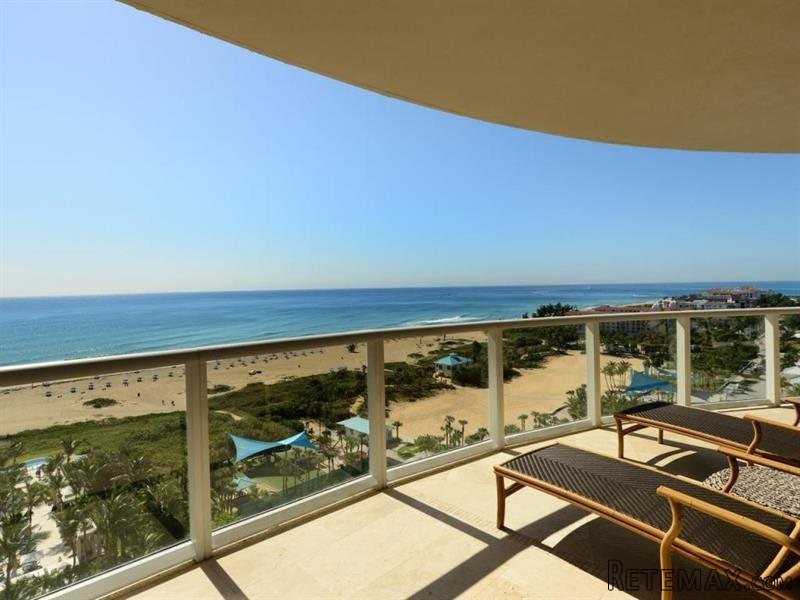 2 bedroom Residence For Sale: Singer..