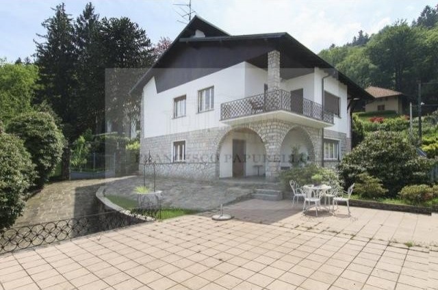 3 bedroom Villa For Sale: Stresa, IT