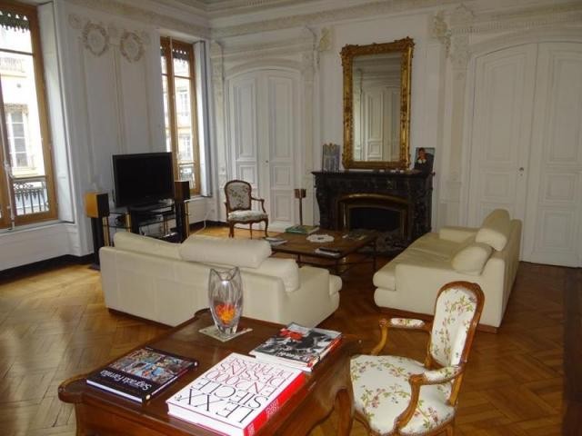 5 bedroom Flat For Sale: 69002 LYON