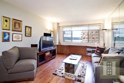 1 bedroom Apartment For Sale: 2621.. - 2