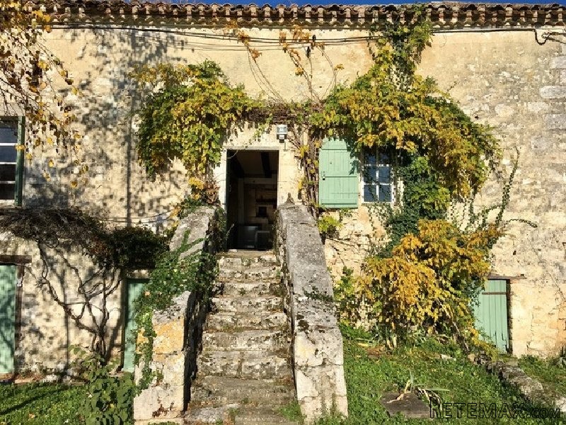 Substantial Group Of 4 Stone Dwellings.. - 2