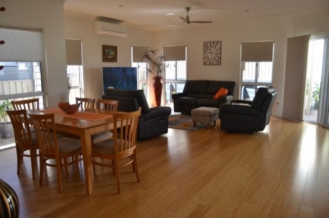 Luxury Home For Sale in Rockhampton.. - 2