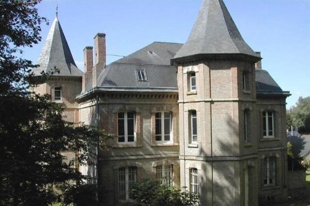 6 bedroom Castle For Sale: 80000 AMIENS - 2