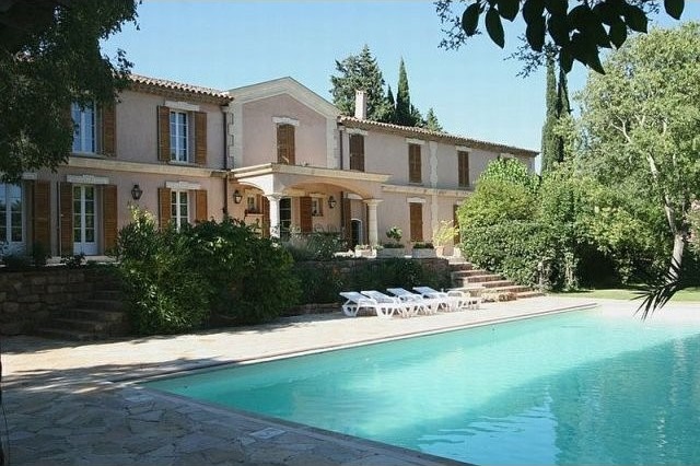 Bedrooms - Vineyard -..