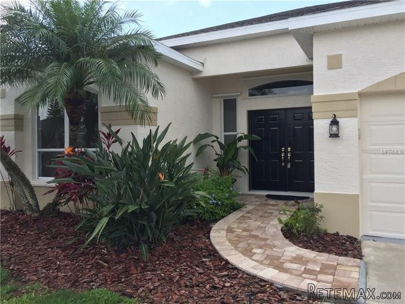 4 bedroom House For Sale: 4982 Oldham.. - 2