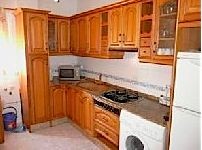 Apartment - An attractive, 2 bedroom.. - 2