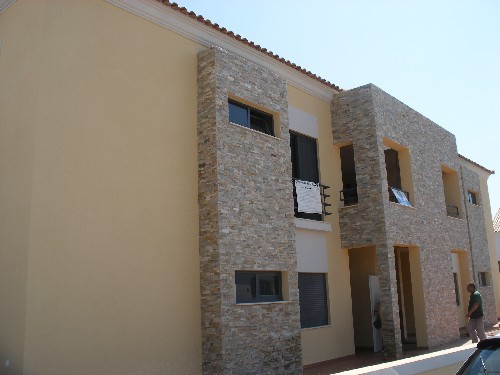 3 Bedroom Apartment in Private..