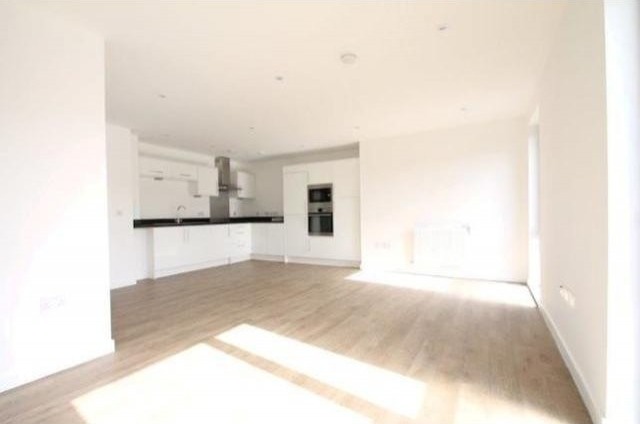 3 bed flat for sale sq. ft* - 2